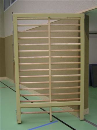 Sprossenwand drehbar